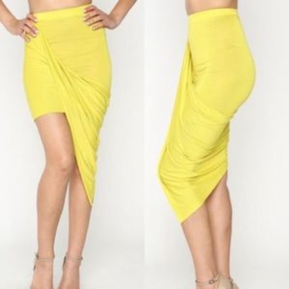 Yellow Asymmetrical Twist Front Skirt